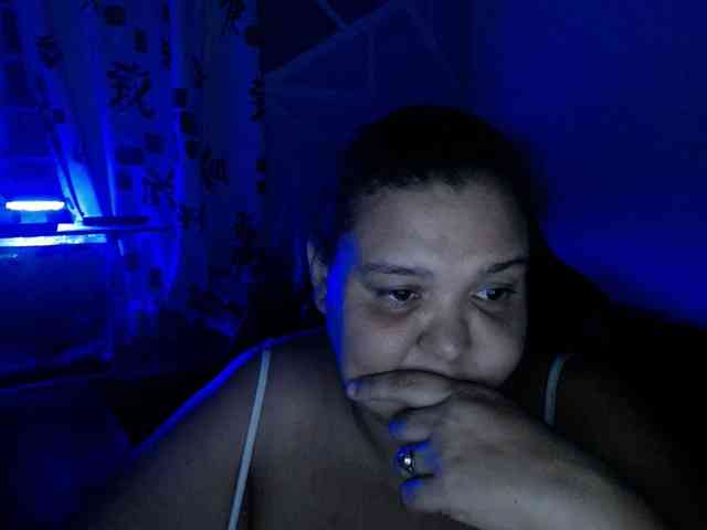 beautifulchubbyqueen webcam