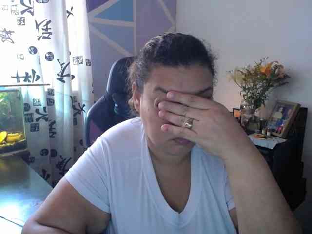 beautifulchubbyqueen webcam