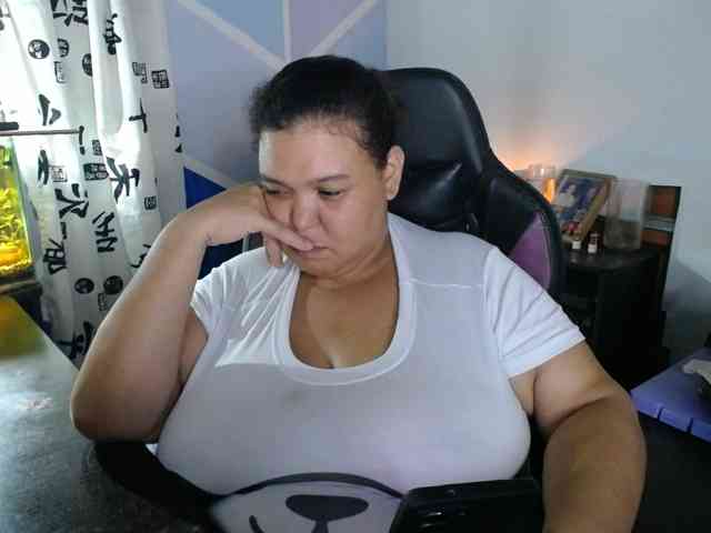 beautifulchubbyqueen