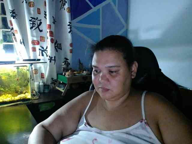 beautifulchubbyqueen webcam