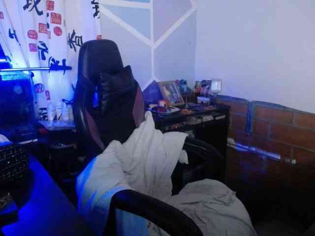 beautifulchubbyqueen webcam