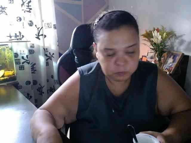 beautifulchubbyqueen webcam