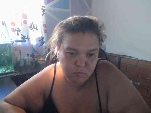 beautifulchubbyqueen webcam