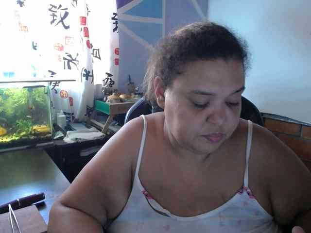 beautifulchubbyqueen webcam