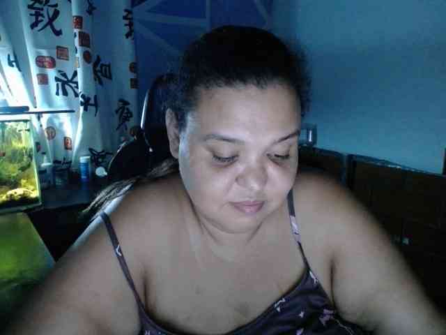 beautifulchubbyqueen webcam