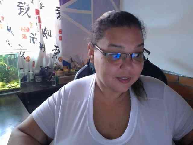 beautifulchubbyqueen webcam
