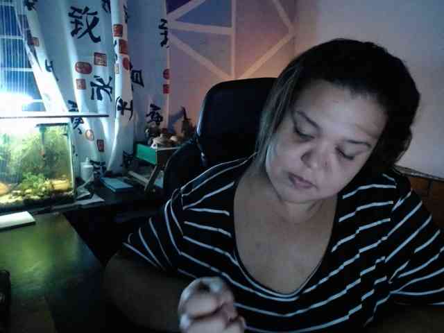 beautifulchubbyqueen webcam