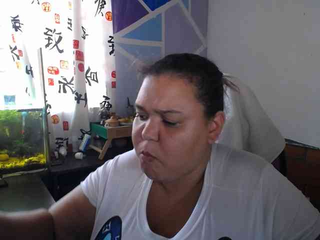 beautifulchubbyqueen webcam