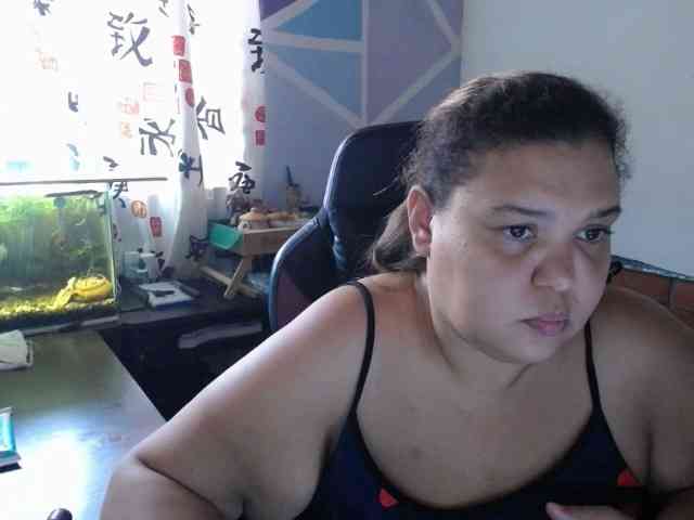 beautifulchubbyqueen webcam