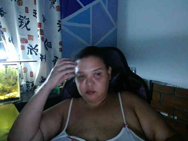 beautifulchubbyqueen webcam