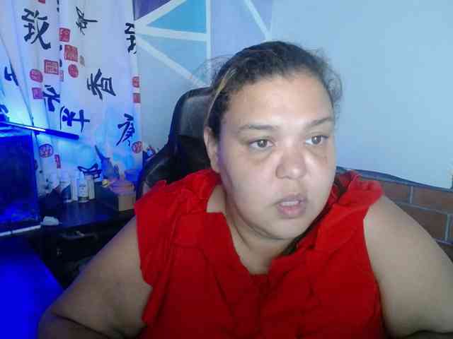 beautifulchubbyqueen webcam