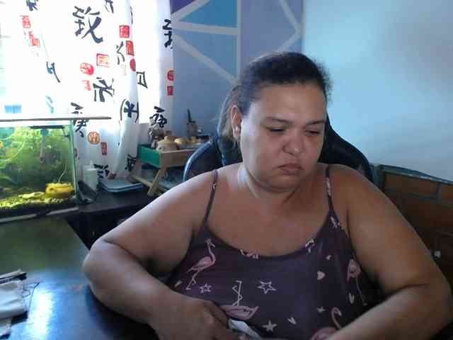 beautifulchubbyqueen webcam