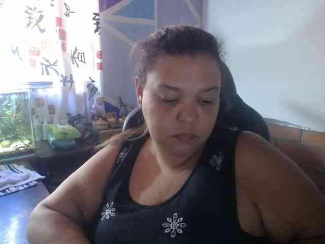 beautifulchubbyqueen webcam
