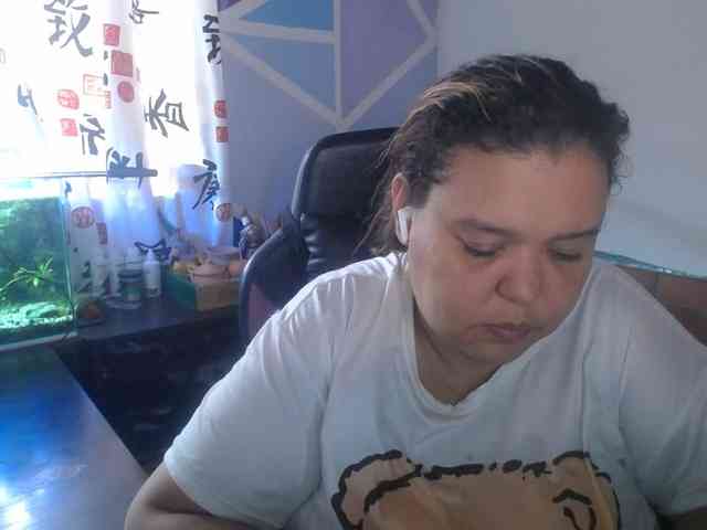 beautifulchubbyqueen webcam