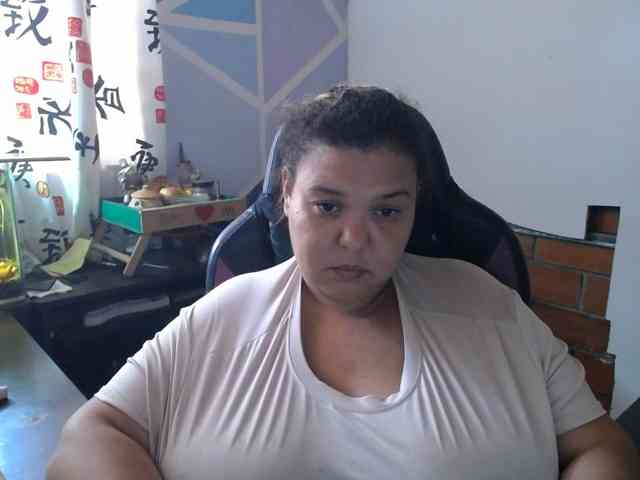 beautifulchubbyqueen webcam