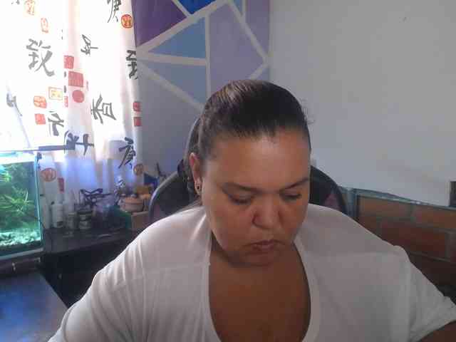 beautifulchubbyqueen webcam