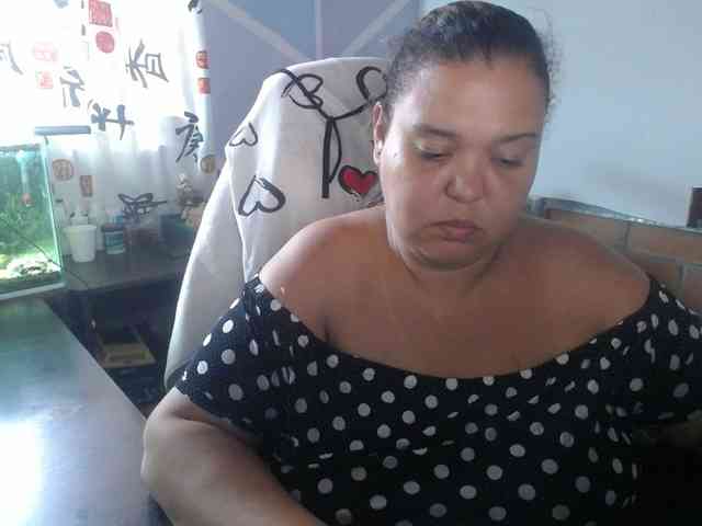beautifulchubbyqueen webcam