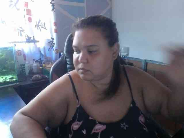 beautifulchubbyqueen webcam