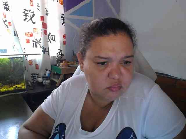 beautifulchubbyqueen webcam