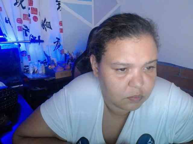 beautifulchubbyqueen webcam