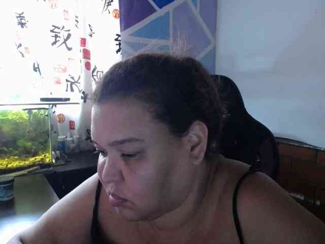 beautifulchubbyqueen webcam