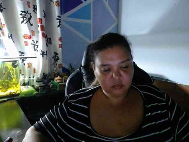 beautifulchubbyqueen webcam