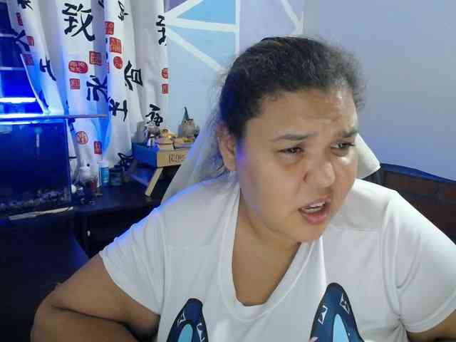 beautifulchubbyqueen webcam