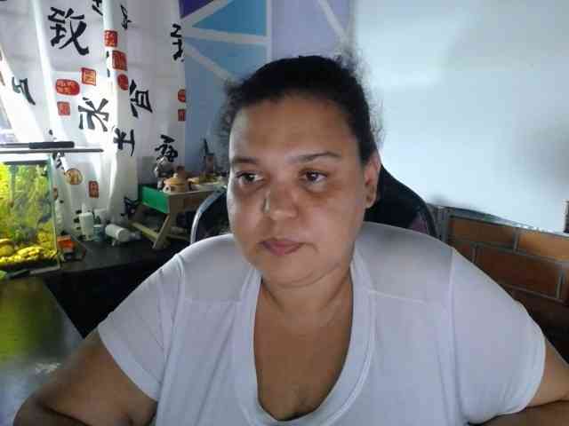 beautifulchubbyqueen webcam