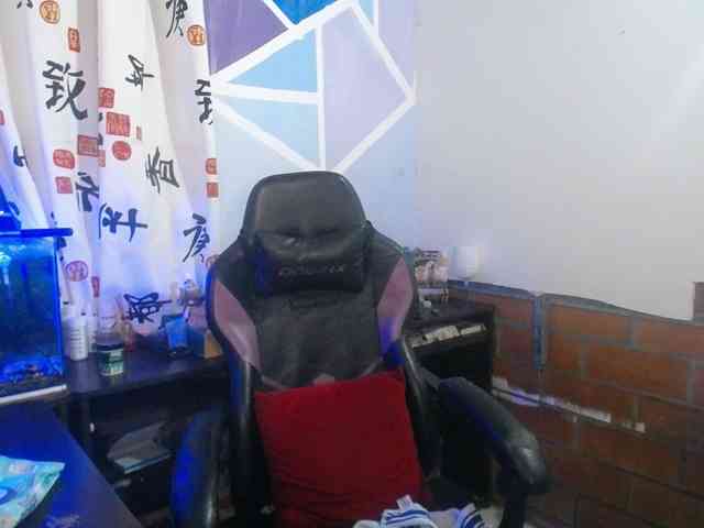beautifulchubbyqueen webcam