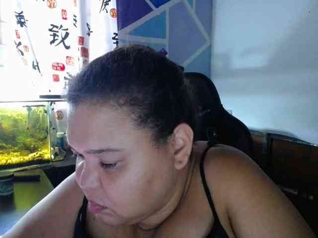 beautifulchubbyqueen webcam