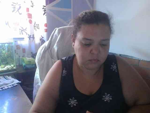 beautifulchubbyqueen webcam