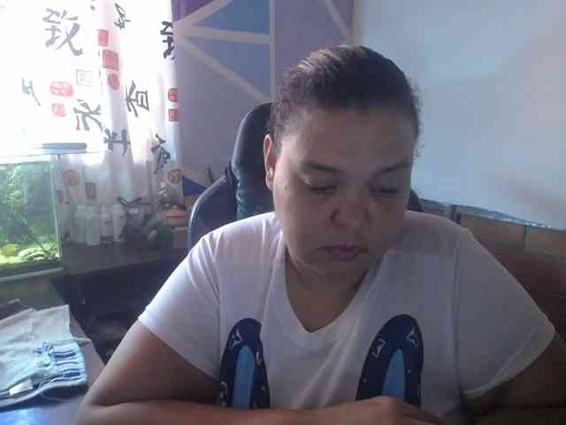 beautifulchubbyqueen webcam