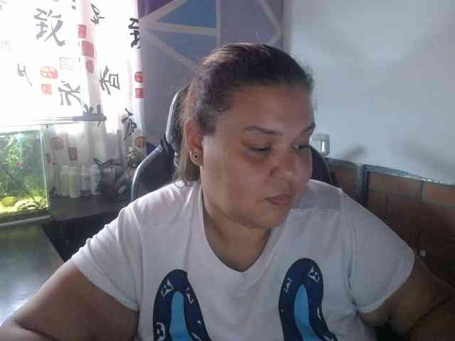 beautifulchubbyqueen webcam