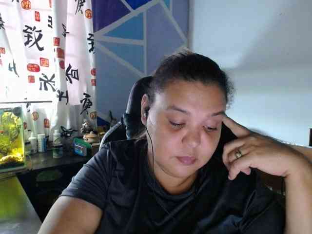 beautifulchubbyqueen webcam