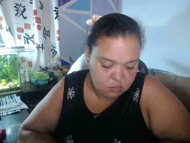 beautifulchubbyqueen webcam