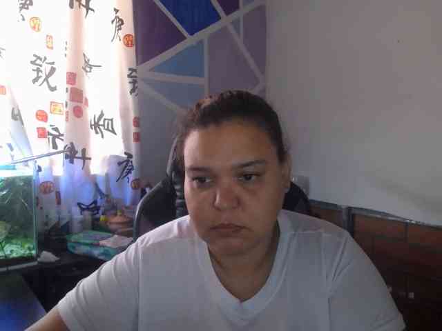 beautifulchubbyqueen webcam