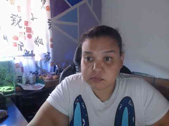 beautifulchubbyqueen webcam