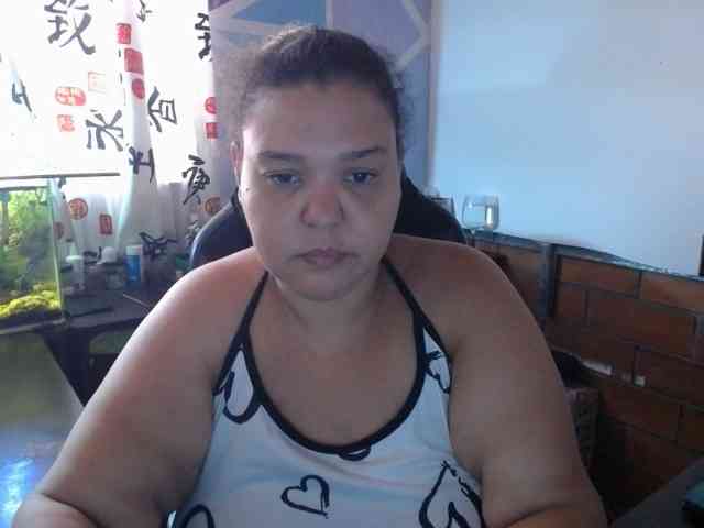 beautifulchubbyqueen webcam