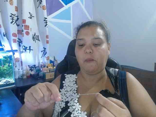 beautifulchubbyqueen webcam