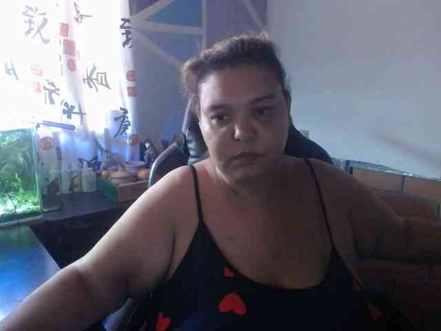 beautifulchubbyqueen webcam