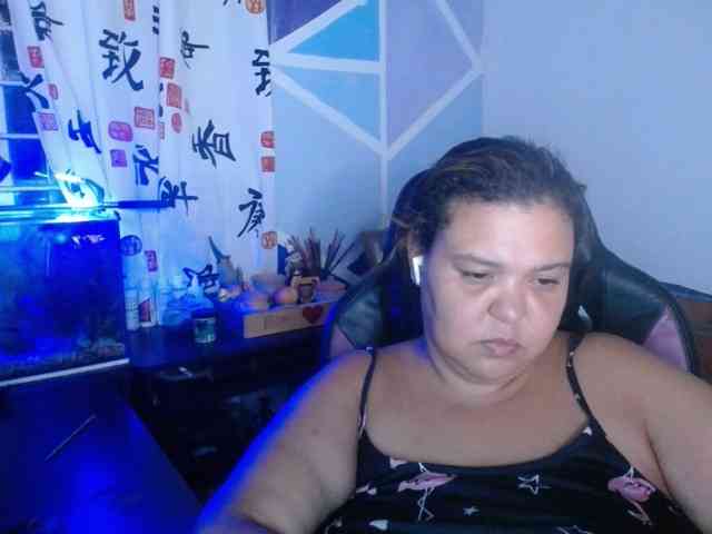 beautifulchubbyqueen webcam