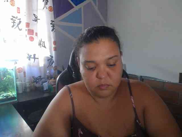 beautifulchubbyqueen webcam