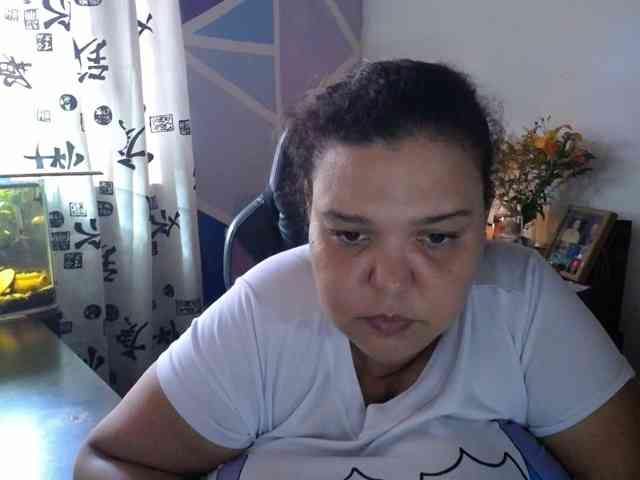 beautifulchubbyqueen webcam