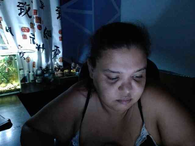 beautifulchubbyqueen webcam