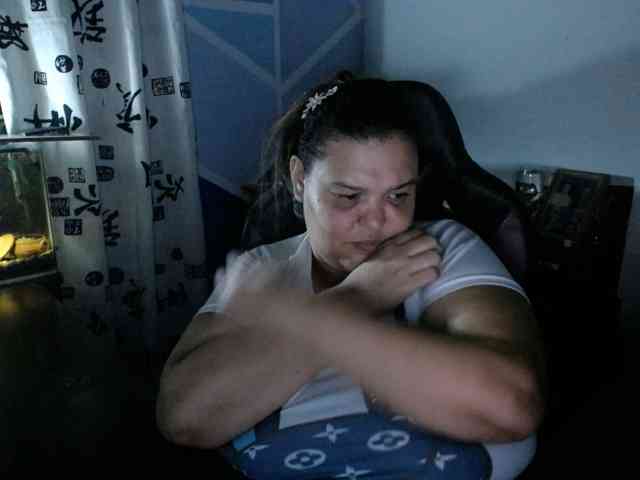 beautifulchubbyqueen webcam