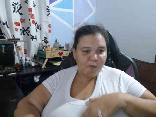 Beautifulchubbyqueen - Girl 