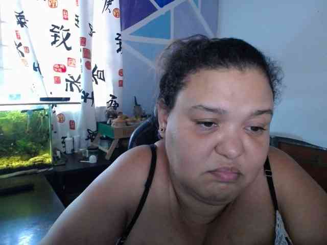 beautifulchubbyqueen webcam