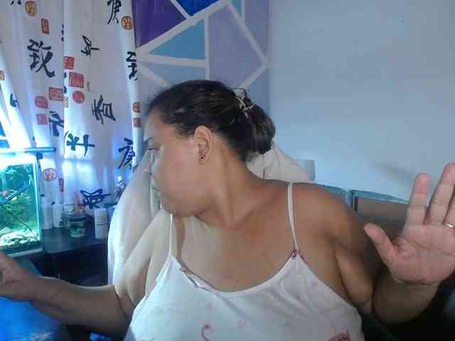 beautifulchubbyqueen webcam