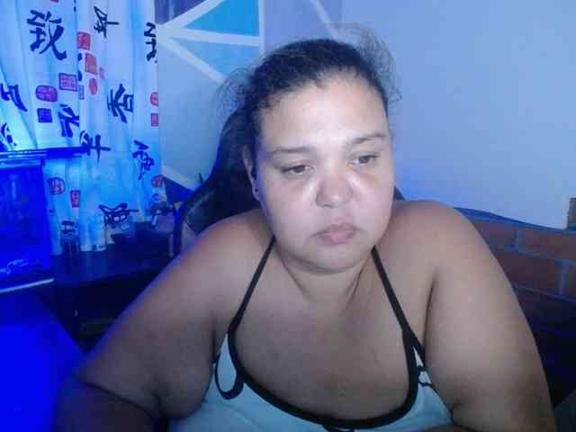 beautifulchubbyqueen webcam