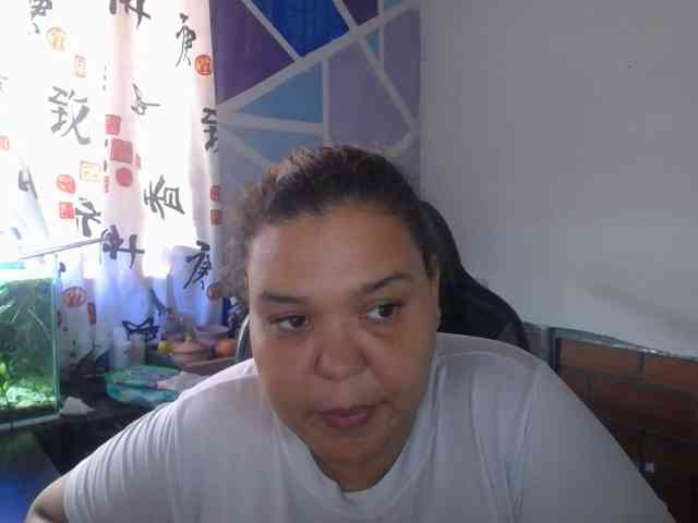 beautifulchubbyqueen webcam
